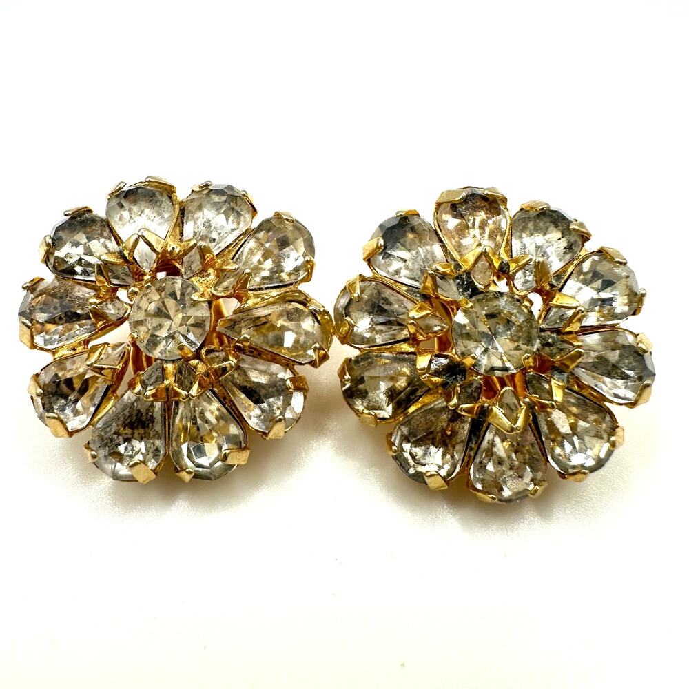 Vintage gold plated clear glass rhinestones round floral clip on earrings